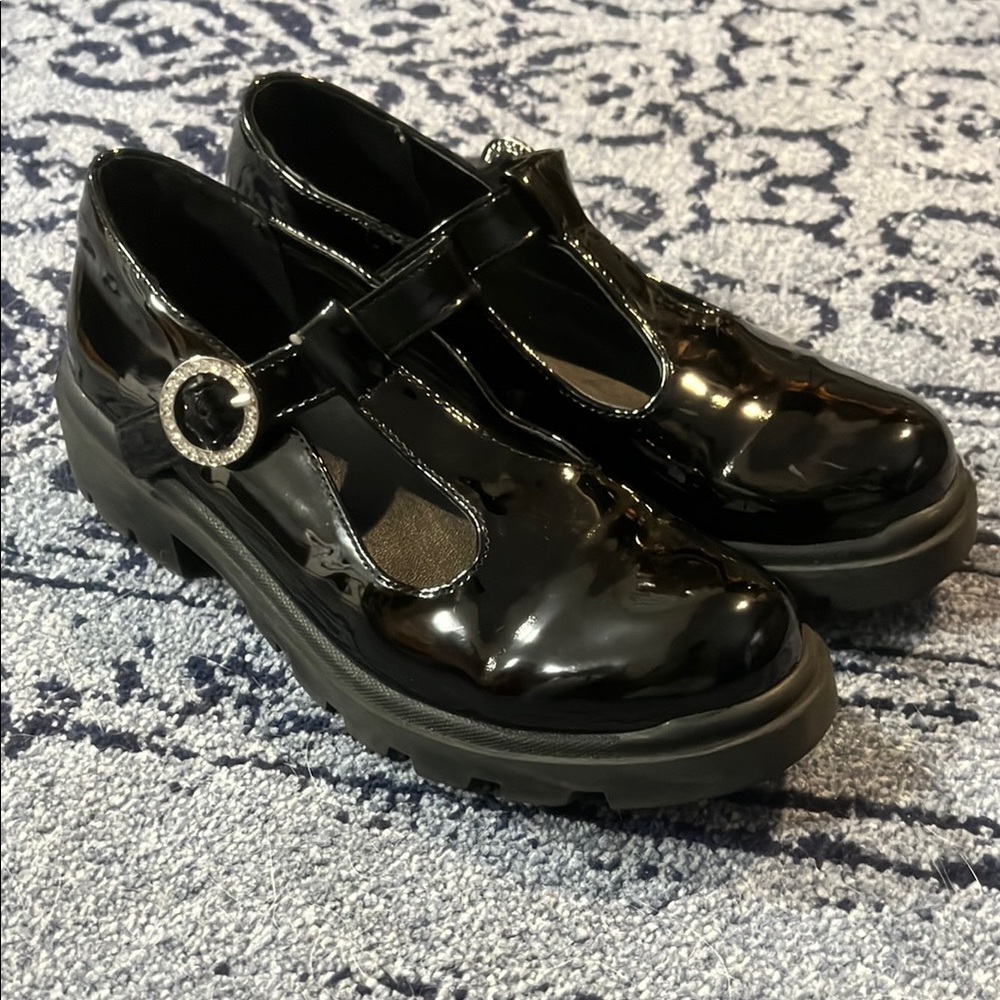 Girls Steve Madden Mary Jane Patten Leather Shoes | Size 4.5